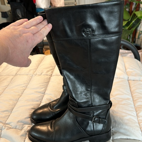 Coach leather tall boot - Picture 2 of 6